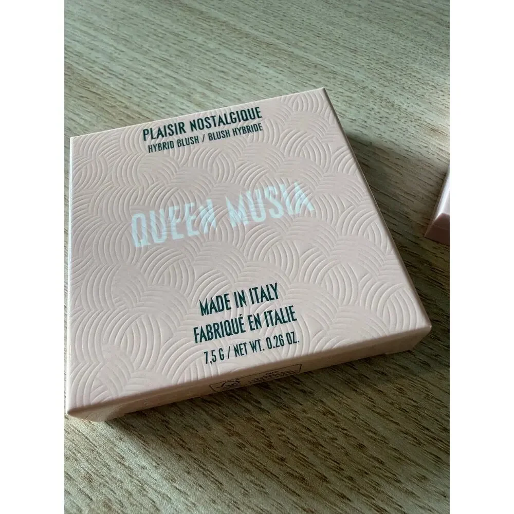 $38 Queen Musia Plaisir Nostalgique Hybrid Blush 1999 7.5g New Italy Luxury